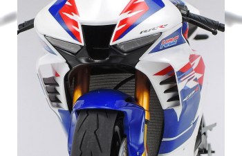 Сборная модель HONDA CBR1000RR-R FIREBLADE SP 30th Anniversary