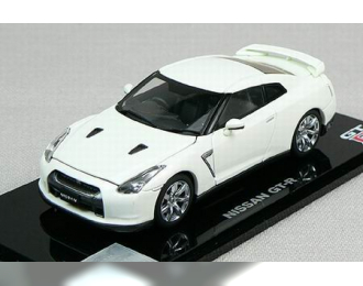 NISSAN GT-R (R35) (открывающийся капот и багажник), WHITE