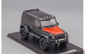 MERCEDES-BENZ G500 4x4, black / red