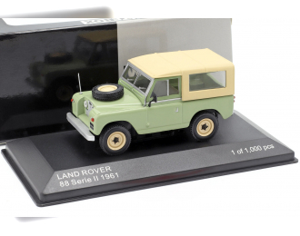 LAND ROVER 88 Series II 4x4 1961 Light Green / Beige