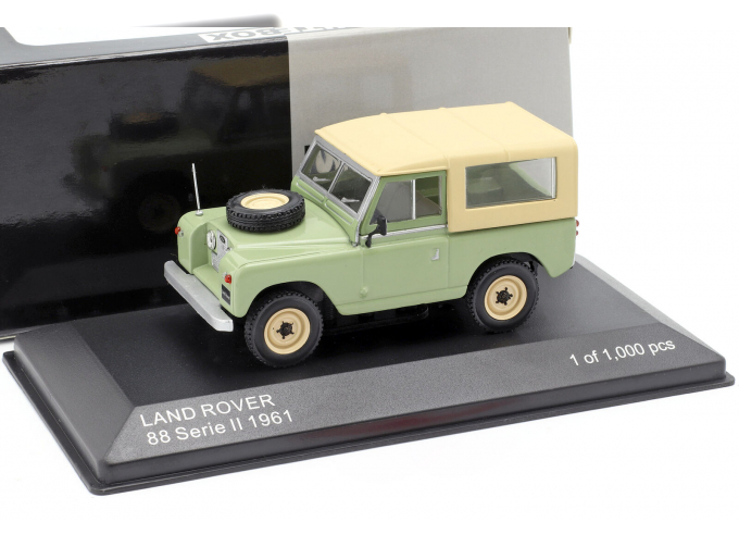 LAND ROVER 88 Series II 4x4 1961 Light Green / Beige