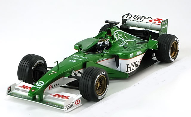JAGUAR R1 №7 Irvine (2000), green
