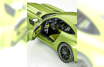 MERCEDES-BENZ AMG GT, bright green
