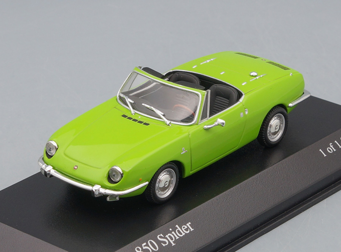 FIAT 850 Sport Spider (1968), green