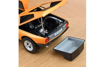 MERCEDES-BENZ C111-II (1970), Weissherbs metallic