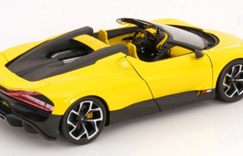 BUGATTI W16 Mistral (2023), Yellow