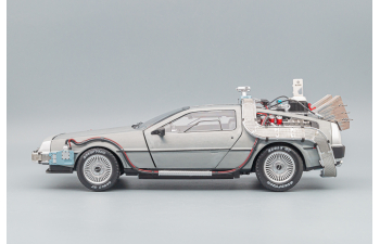 DeLOREAN DMC-12 Time Machine, Back to the Future Ultimate Edition