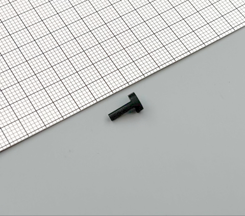 Ось крепления запасного колеса к п/п ОдАЗ-9370