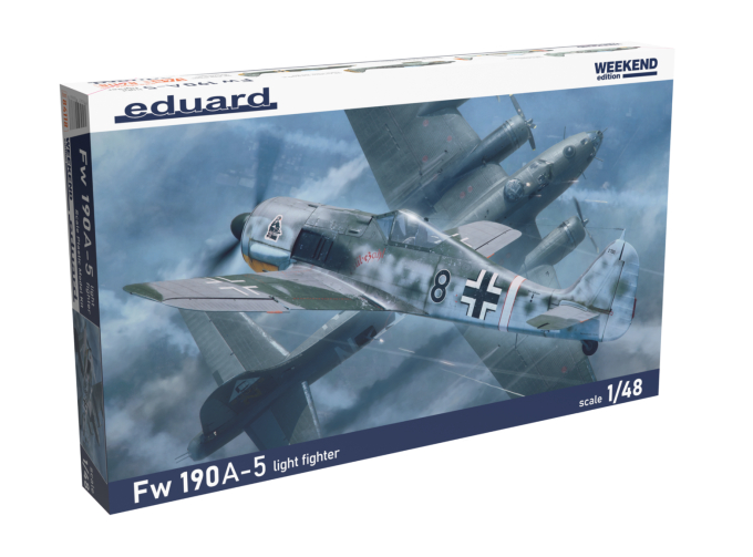 Сборная модель истребитель Fw 190A-5 Light Fighter - Weekend Edition