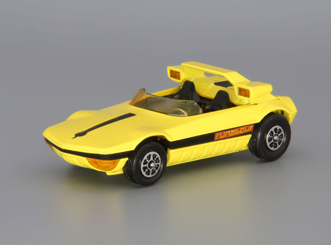 Bertone Runabout Barchetta, yellow