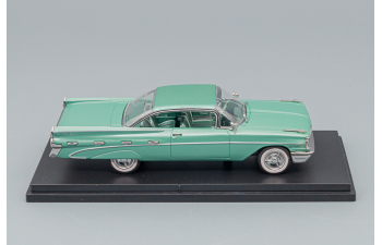 PONTIAC Bonneville Hardtop (1959), light green