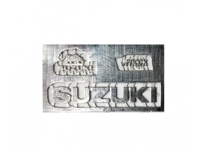 Фототравление Набор шильдиков SUZUKI Grand Vitara (никелированные)