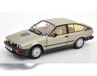 ALFA ROMEO GTV 6 (1984), pearlsilber