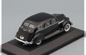 CHRYSLER AIRFLOW Sedan (1936), black