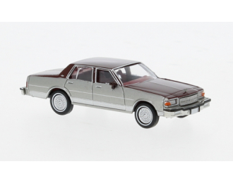 CHEVROLET Caprice (1987), silver/dark red