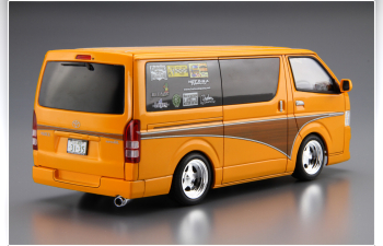 Сборная модель Toyota HiAce HotCompany TRH200V 12