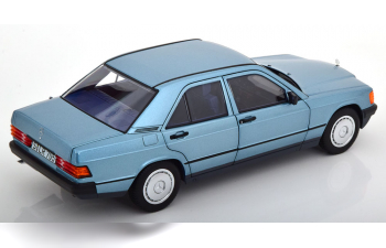 MERCEDES-BENZ 190E (1984), light blue metallic