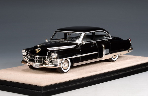 CADILLAC Fleetwood Sixty Special (1953), Black