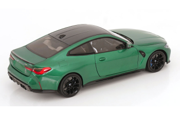 BMW M4 G82 (2024), green metallic
