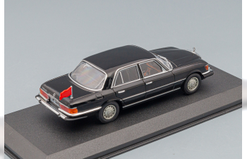 MERCEDES-BENZ 450 SEL (W116) (1977) Black (из к/ф "Рокки IV")