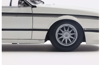 BMW 6-Series 635 CSi (E24) Coupe (1984), white