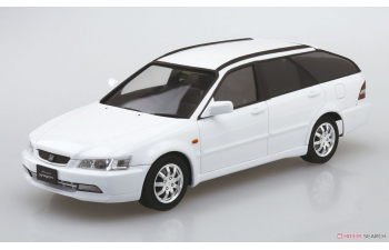 Сборная модель Honda CF6 Accord Wagon VTL '00 Car