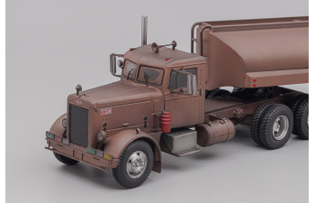(Уценка!) PETERBILT 281 с полуприцепом-цистерной 1955 Rust (из к/ф"Дуэль" 1971 дебют Стивена Спилберга)