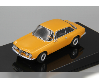 ALFA ROMEO 1750 GTV LH DRIVE / SENFGELB (1967), yellow