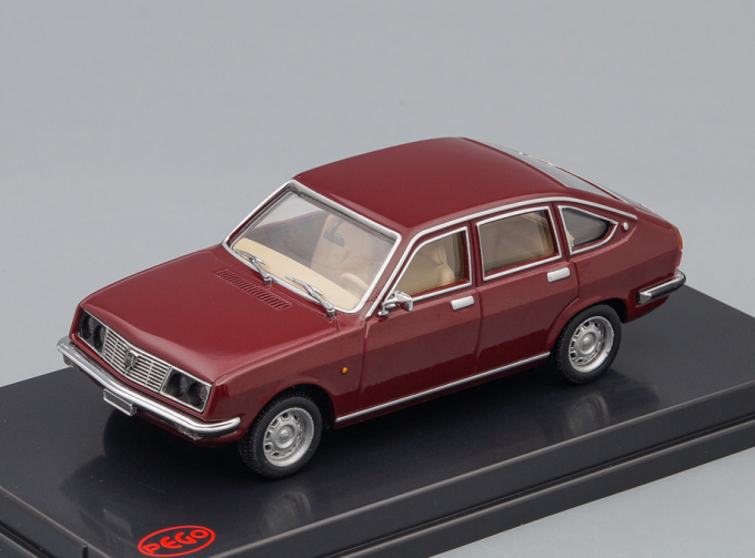 LANCIA BETA Berlina 1972, dark red