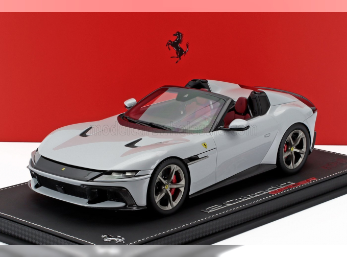 FERRARI 12cilindri V12 830cv Spider Open (2024) - Con Vetrina - With Showcase, Bianco Artico - White Met