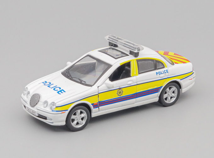 JAGUAR S-Type Police, white / yellow / red