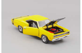 DODGE Coronet Super Bee 1969, yellow / black