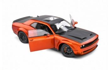 DODGE Challenger SRT (orange)