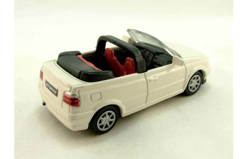 VOLKSWAGEN Golf I Cabriolet (1988), cream