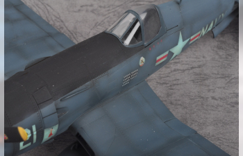 Сборная модель Самолет F4U-5N Corsair early version