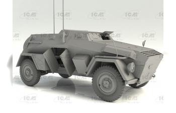 Сборная модель Sd.Kfz. 247 Ausf.B с экипажем