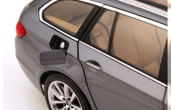 BMW 5er 550i Touring F11 (2010), space grey