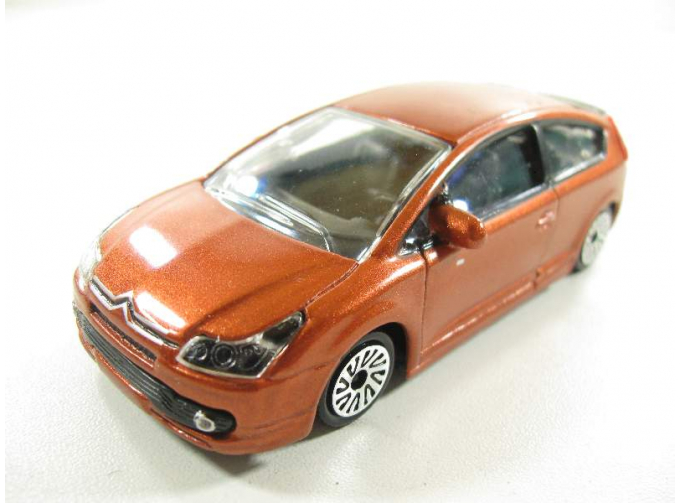 CITROEN C4, orange