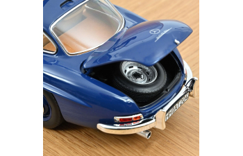 MERCEDES-BENZ 300 SL (1954), blue