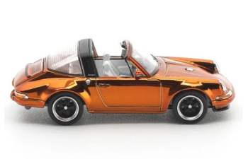 PORSCHE Singer Targa, orange metallic