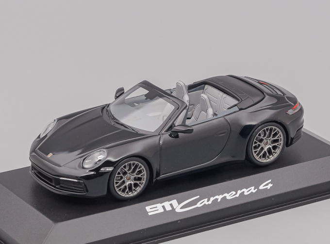 PORSCHE 992 Carrera 4 Cabriolet, black