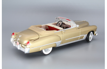 CADILLAC Coupe de Vile (1949), gold