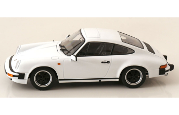 PORSCHE 911 Carrera Coupe (1983), white
