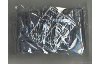 Сборная модель Toyota HiLux Pickup Double Cab Lift Up '94