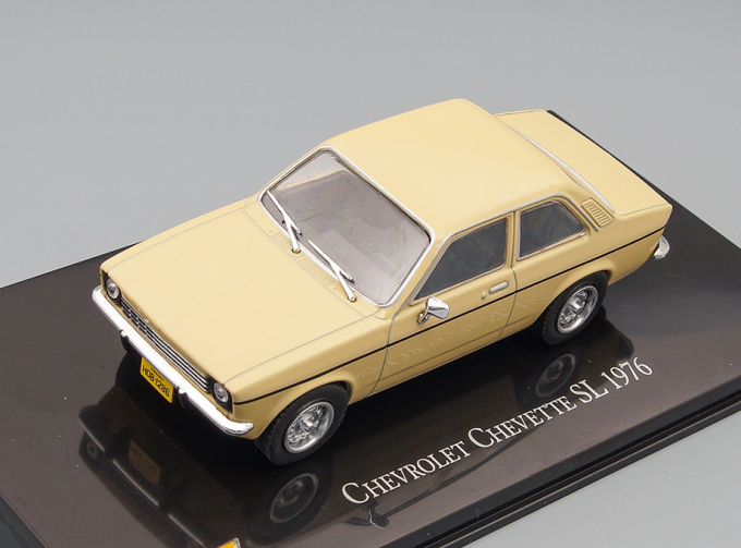 Chevrolet Chevette SI 4d 1976 кремовый