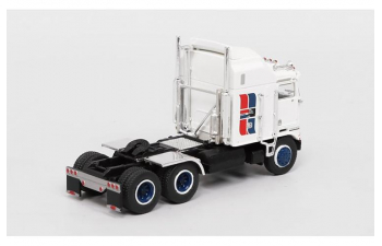 KENWORTH K 100 Aerodyne "Datsun Racing" (1981), white