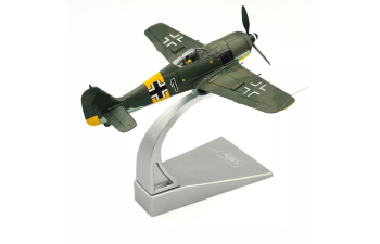 FOCKE WULF Fw 190a-8 Black-1 2./jg54 Oberleutnant Otto Kittel Military Airplane (1944), Military Green