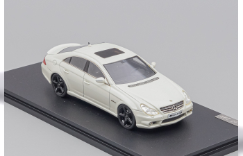 MERCEDES-BENZ AMG CLS63 C219 2008, white
