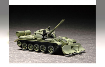Сборная модель Советский средний танк Т-55 с бульдозерным отвалом БТУ-55