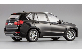 BMW X5 F15 (2014), black